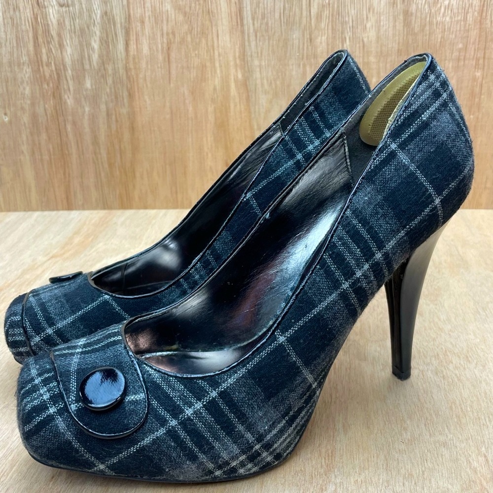 Le Chateau Black Gray Plaid Fabric High Heels Size 10 Women’s Pumps